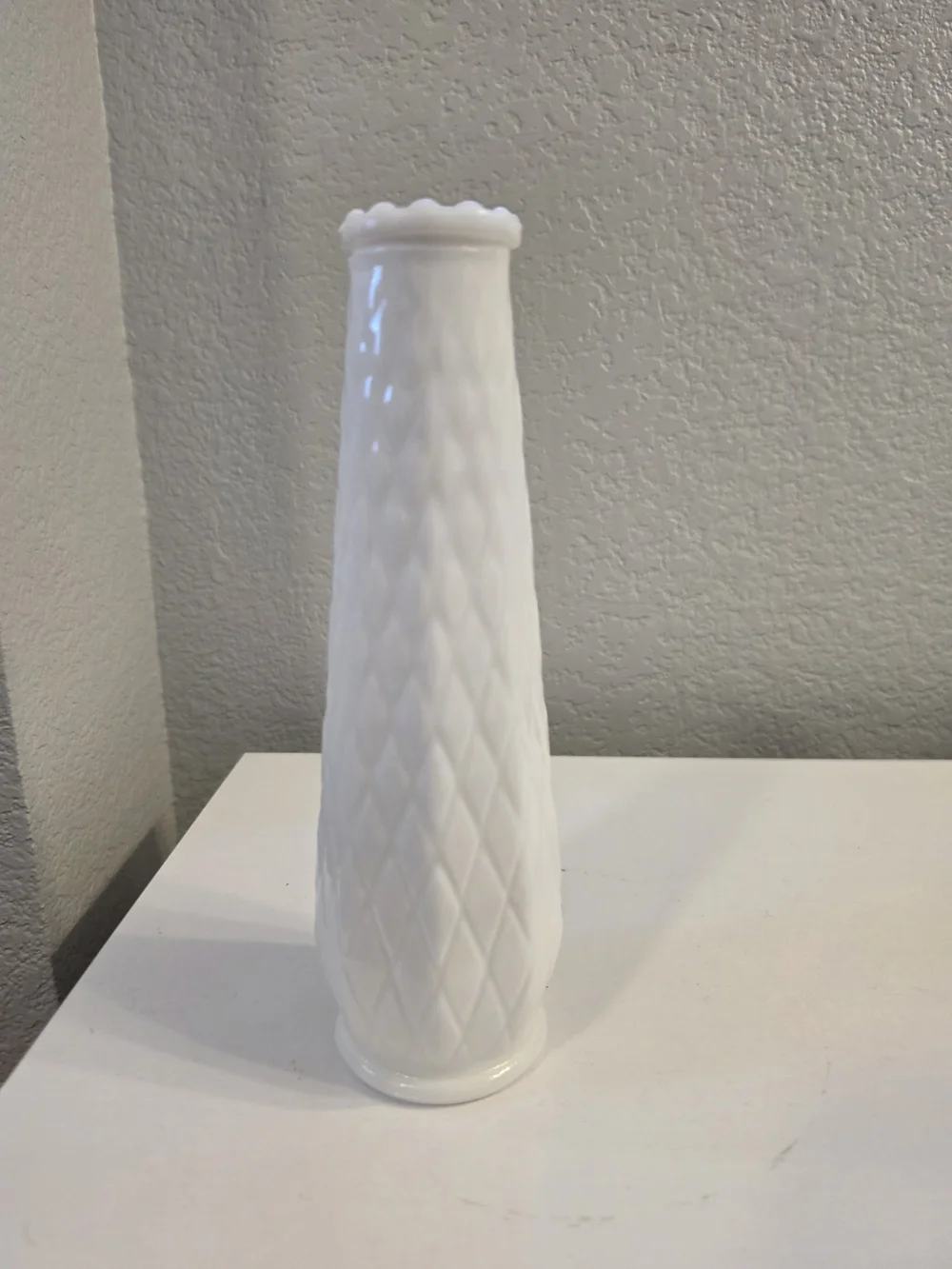 White Diamond-Pattern Ceramic Vase - Home Accents